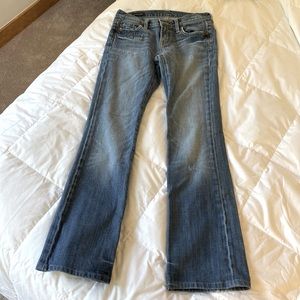 Low waist bootcut jeans